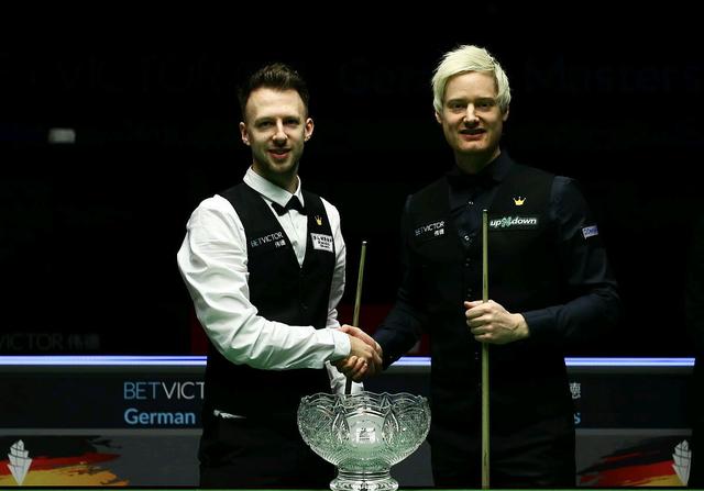 钟4球逼平 钟4球逼平