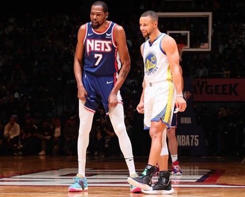 己的绿茵传 己的绿茵传